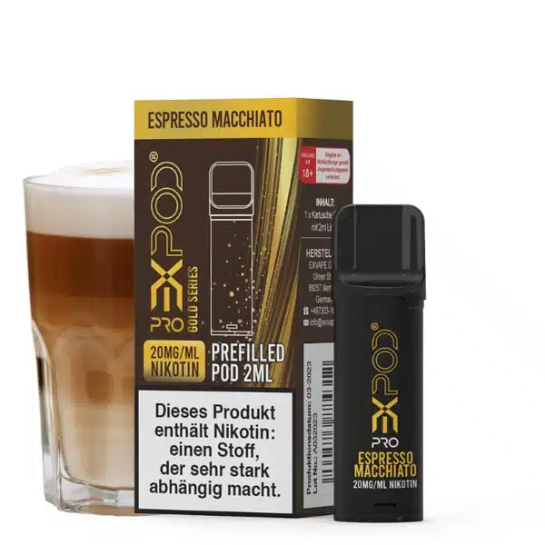 EXPOD Pro Pod Espresso Macchiato vor Verpackung mit Glas Espresso Macchiato